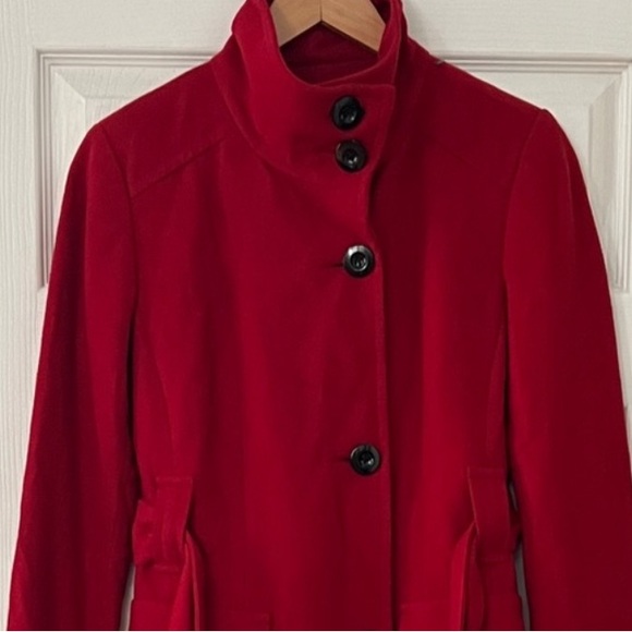 Kenneth Cole Reaction Vibrant Red Trench Coat - Picture 4 of 7
